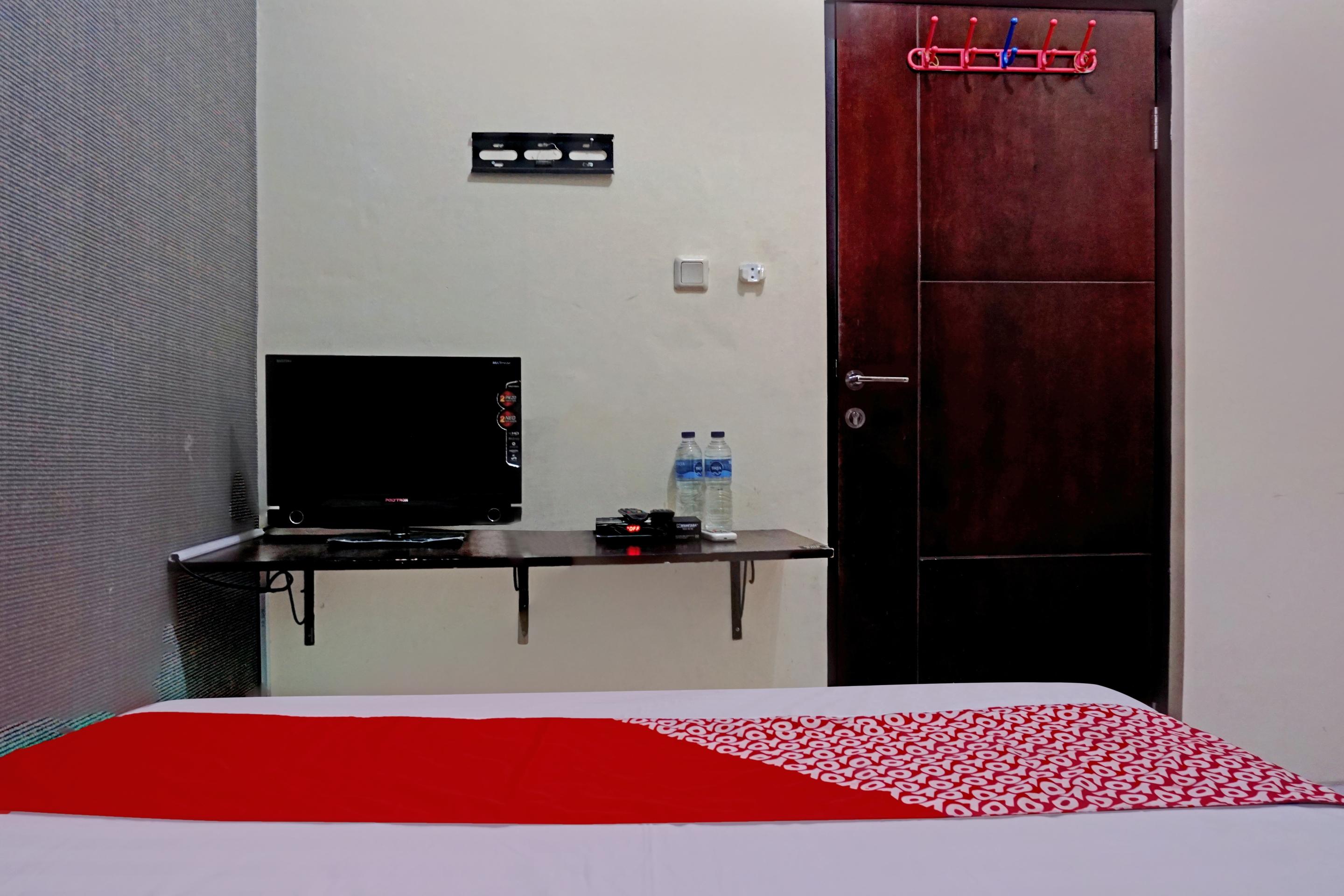 Oyo 90489 Kejora Homestay Cakarta Dış mekan fotoğraf
