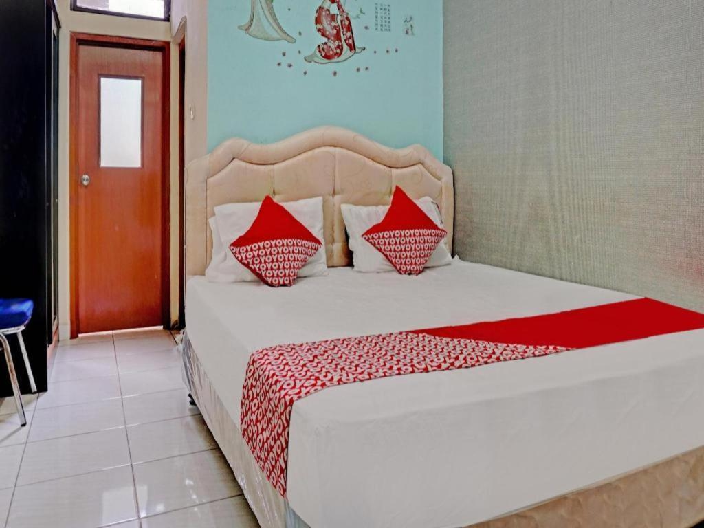 Oyo 90489 Kejora Homestay Cakarta Dış mekan fotoğraf