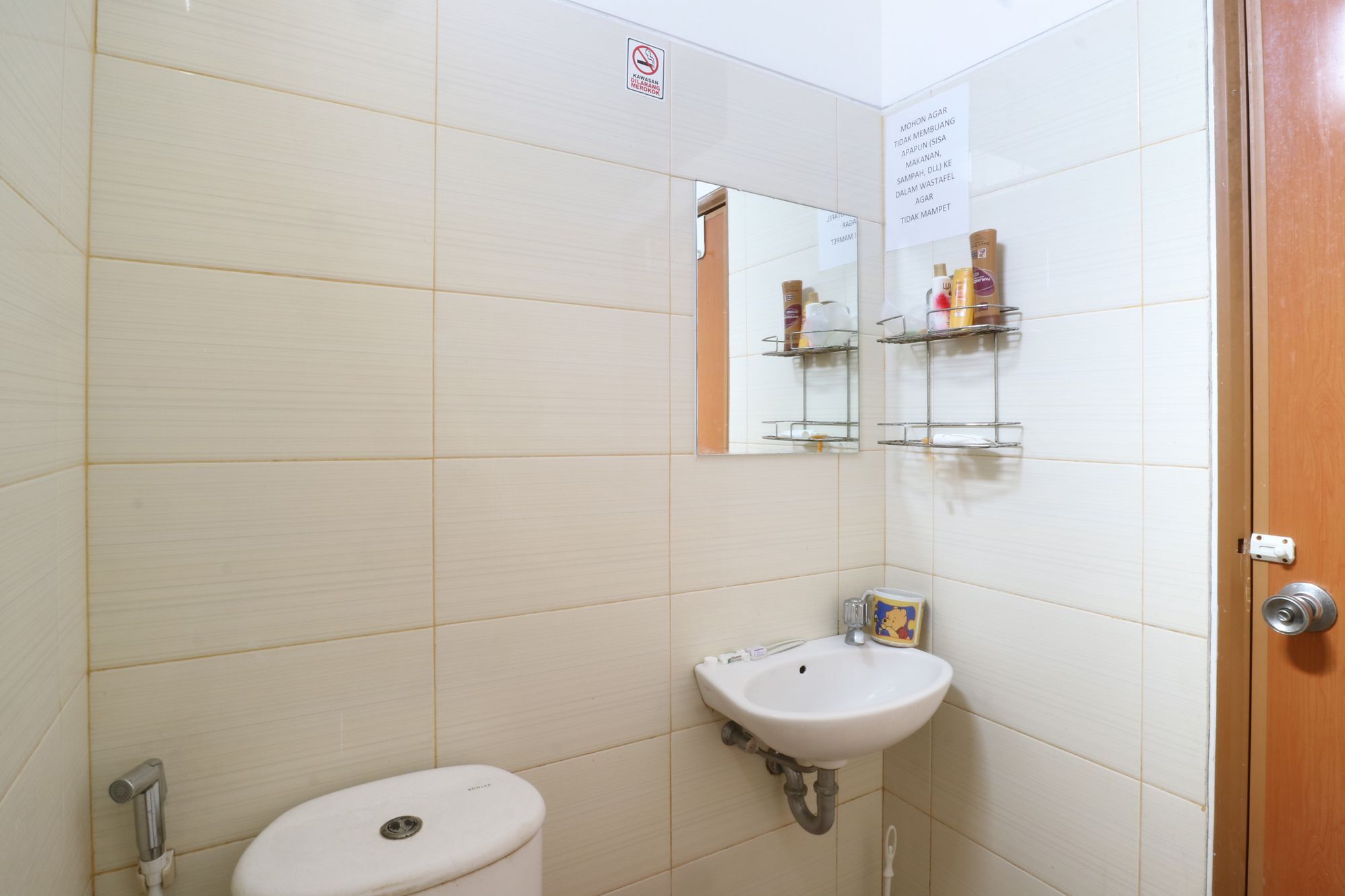 Oyo 90489 Kejora Homestay Cakarta Dış mekan fotoğraf