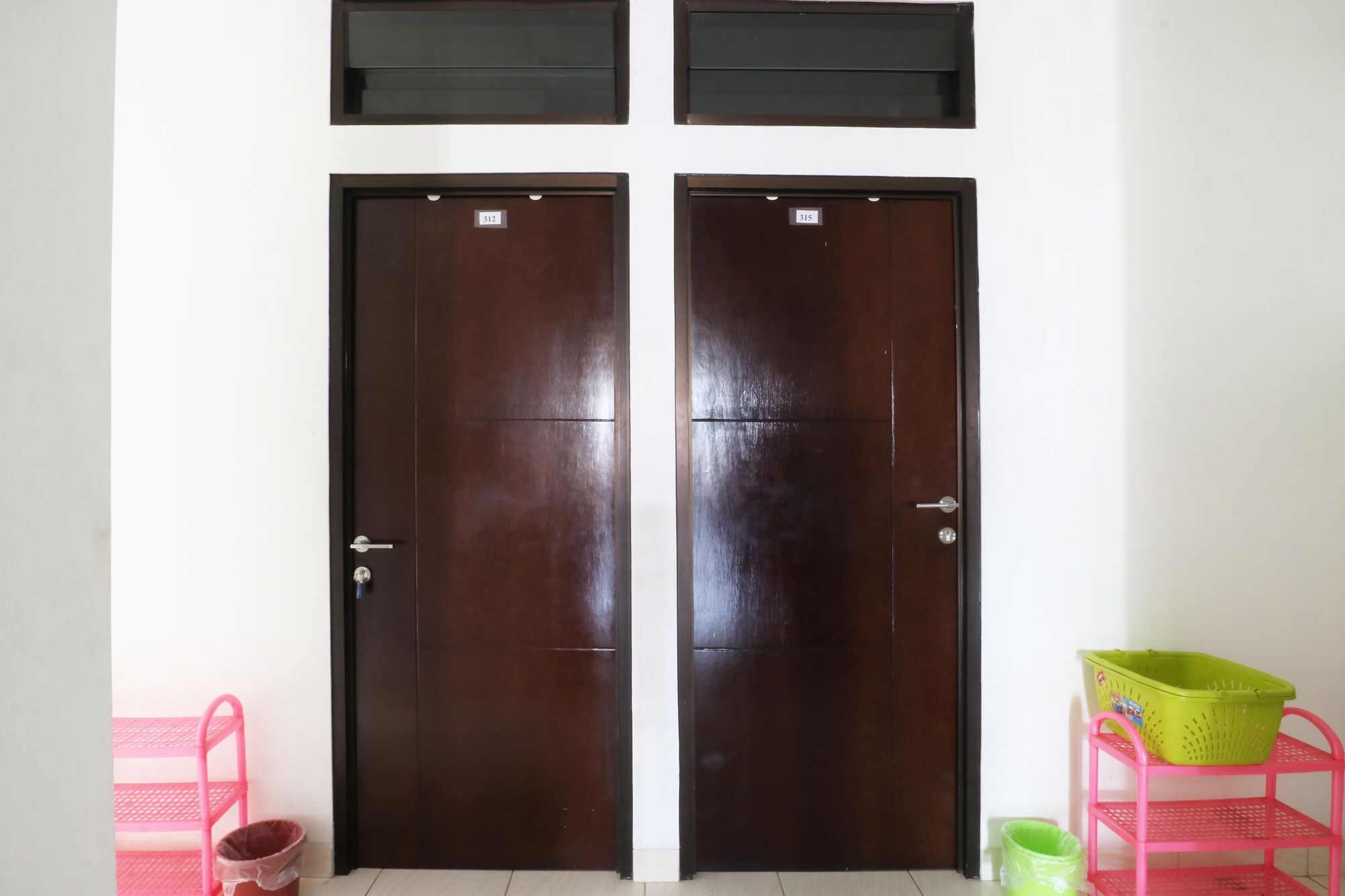 Oyo 90489 Kejora Homestay Cakarta Dış mekan fotoğraf