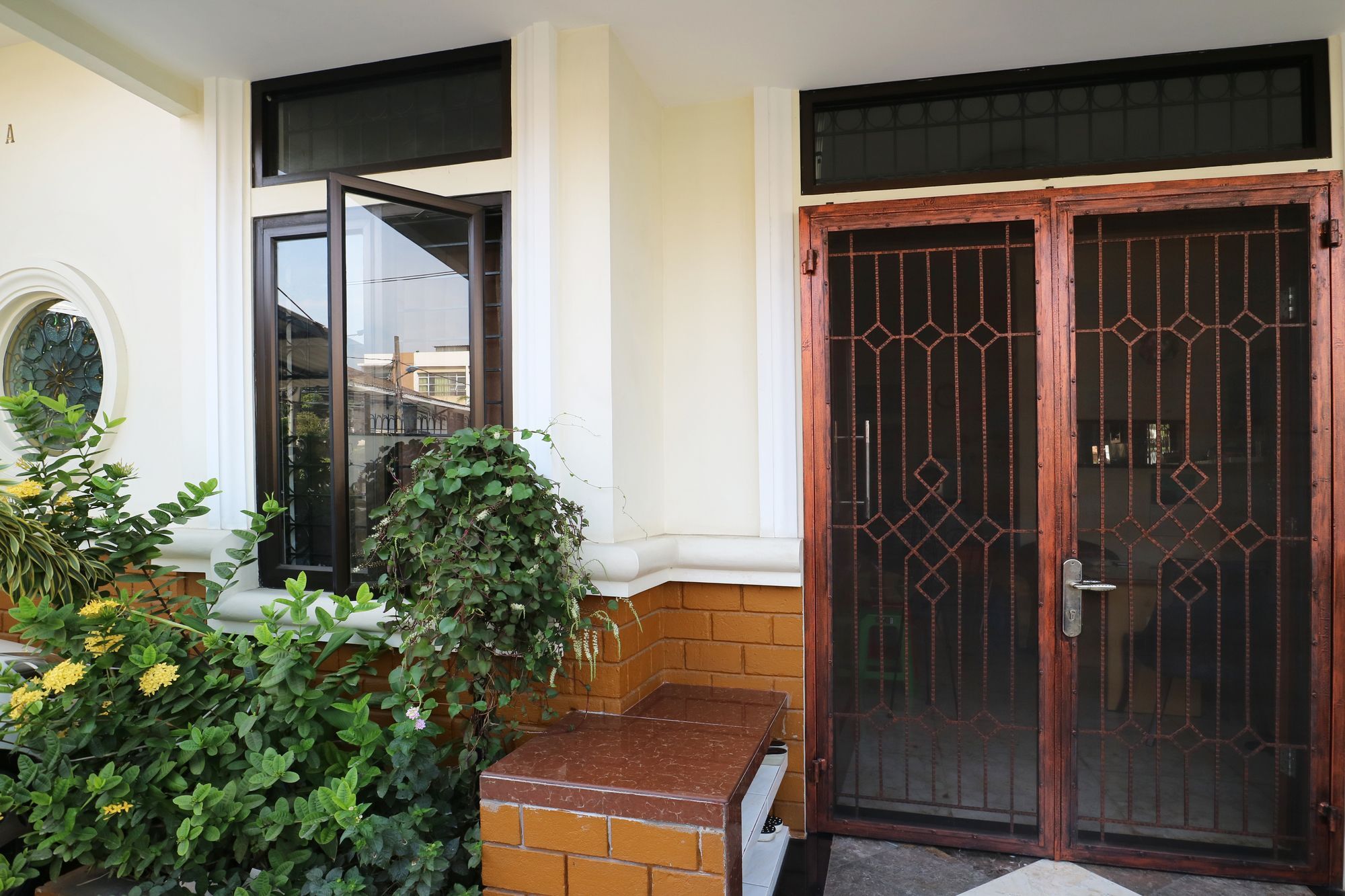 Oyo 90489 Kejora Homestay Cakarta Dış mekan fotoğraf